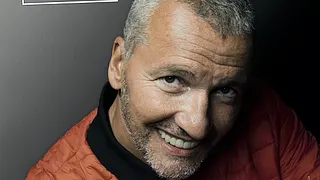 MAXIME dans son nouveau spectacle "Poivre et Sel"