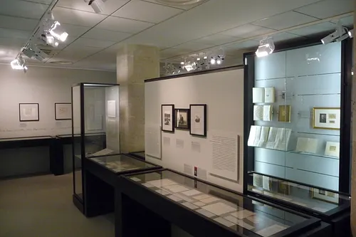 Le Musée des Lettres et Manuscrits Musée Paris