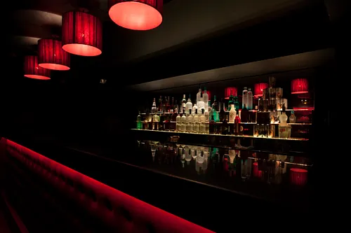 Le Noire Platine Club Paris