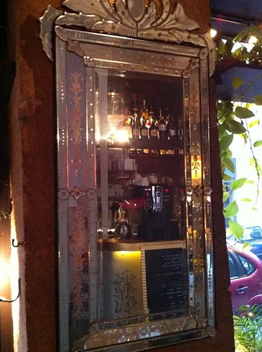 El 4 Tro Restaurant Paris