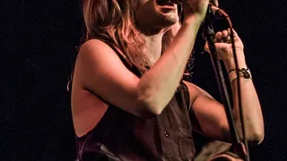 What Eve Wishes en concert