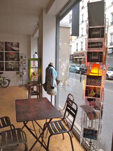 Mel, Mich & Martin Restaurant Galerie d'art Shop Paris