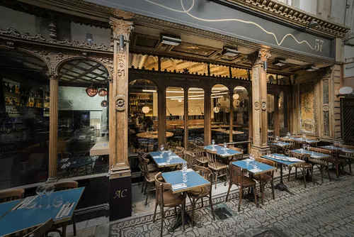 Canard et Champagne Restaurant Paris
