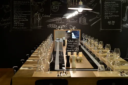 Aux 2 Vaches Restaurant Paris