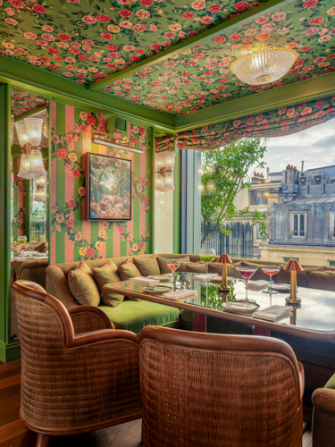 Golden Poppy Restaurant Paris