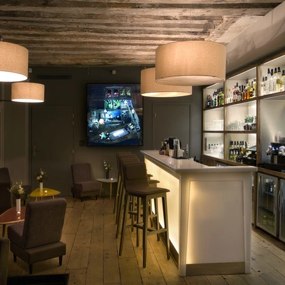 Jules et Jim, un bar envoûtant