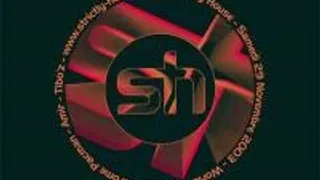 Strictly House