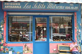 Les Petits Mitrons