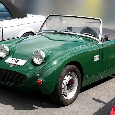 Rentrez chez vous en voiture de collection !
