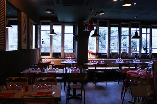 Le Petit Resto dans la Prairie Restaurant Paris