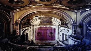 "Theaters-Épilogue" de Yves Marchand & Romain Meffre