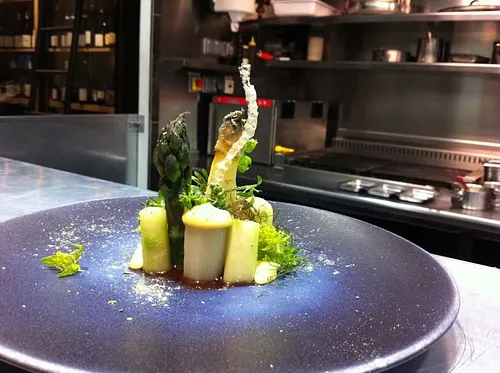 Saturne Restaurant Paris