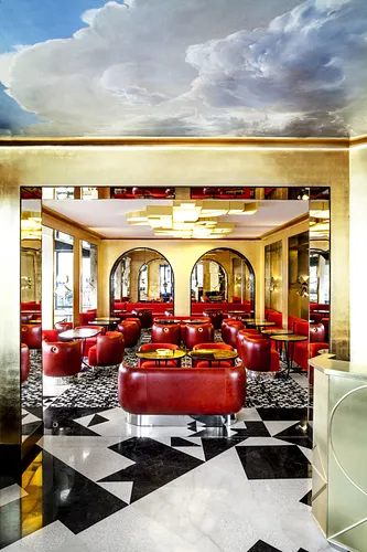 Le Café Français Restaurant Bar Paris