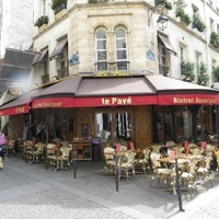 Le Pavé