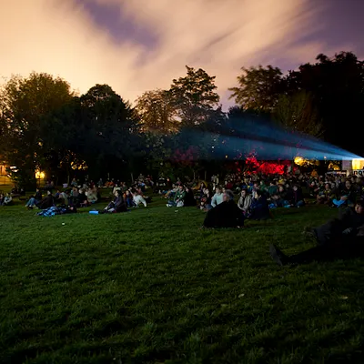 Projections de courts-métrages dans le Parc des Buttes-Chaumont
