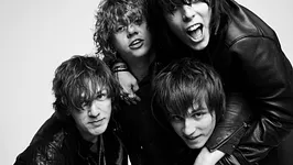 The Struts + fuzzy vox + eden pill en concert