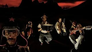 FREDY MASSAMBA + MOUNAWAR - L'AFRIQUE DANS TOUS LES SENS