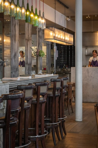 Le 6 Paul Bert Restaurant Paris