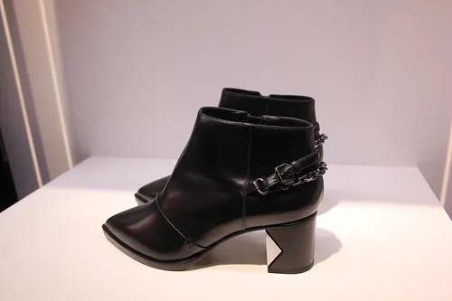 Le Karl Lagerfeld Store - Saint Germain Shop Paris