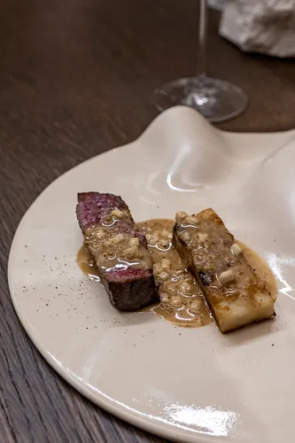 NHOMe Restaurant Paris