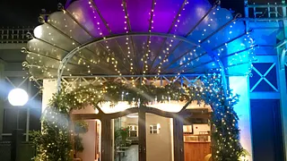 vendredis: la soiree des 30 ans et +....