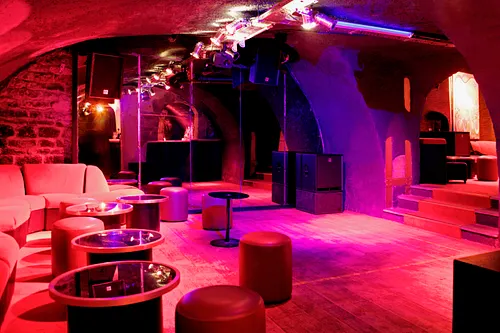 Le Malibv Club Paris