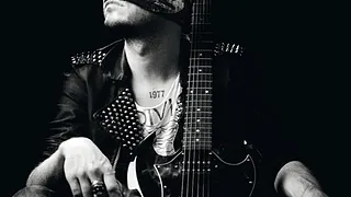 BLOODY BEETROOTS DEATH CREW 77 - END OF TOUR PARTY