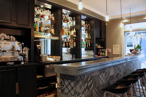 Dix-Huit Restaurant Paris
