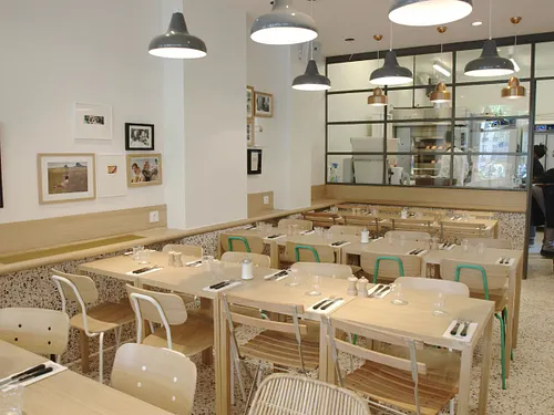 Maison Plisson Beaumarchais Restaurant Shop Paris