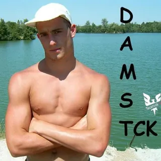 Damien D