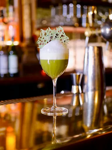 Isadora Bar Paris
