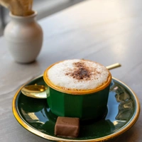 L'Éclair de Génie Café
