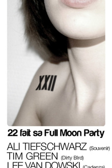 22 Fait Sa Full Moon Party