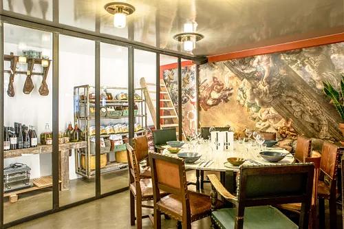 UNO Restaurant Paris