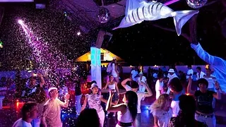 soiree boom boom disco