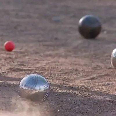 Pétanque Paradise : Parties estivales de boules en musique