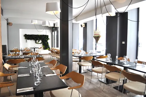 L'Atelier des Artistes Restaurant Bar Paris