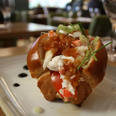 Crabe Royal, le crabe du Kamchatka s'invite place de la Madeleine
