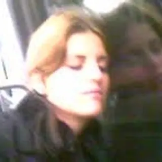 Anna Paula R