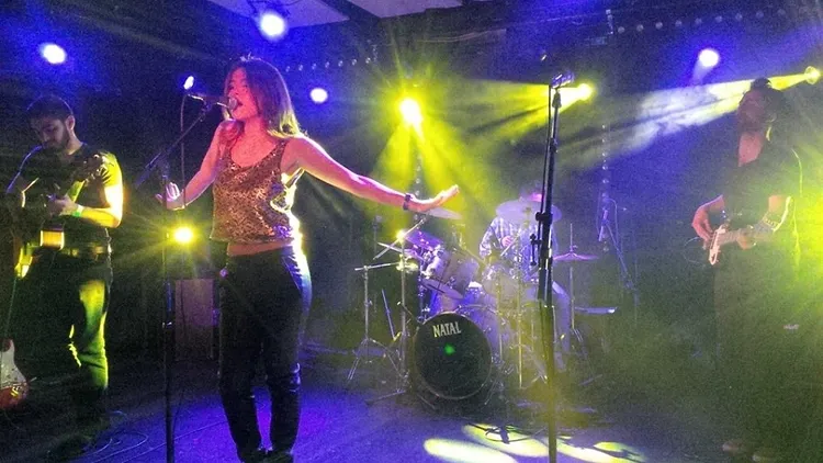 CONCERT BENARES