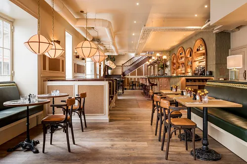 Amanie Bar Restaurant Paris