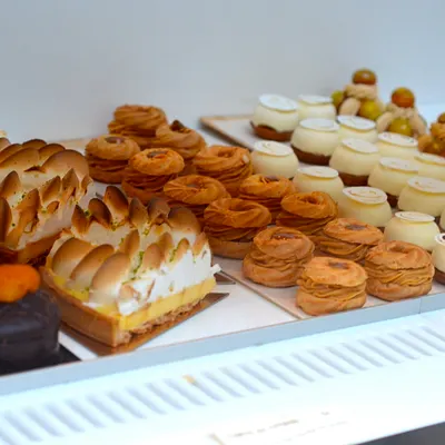 Acide : salon de thé et restaurant à desserts