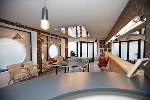 Gossima Ping Pong Bar Bar Paris