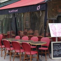 Le Petit Café