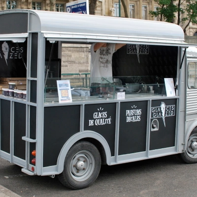 Glaces Glazed : le premier food truck parisien dédié aux glaces !