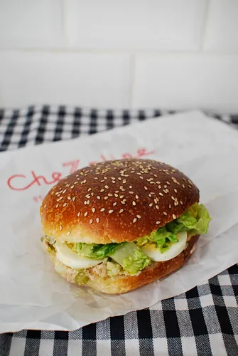 CheZ aline Restaurant Shop Paris