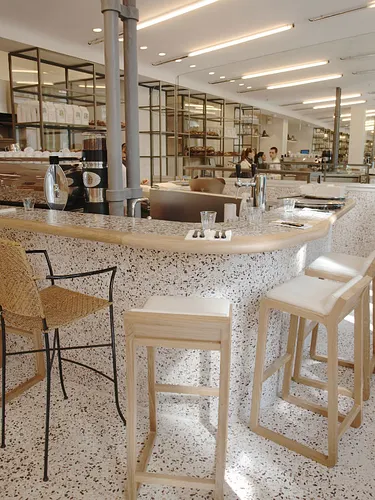 Maison Plisson Beaumarchais Restaurant Shop Paris