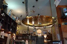 Le Café
