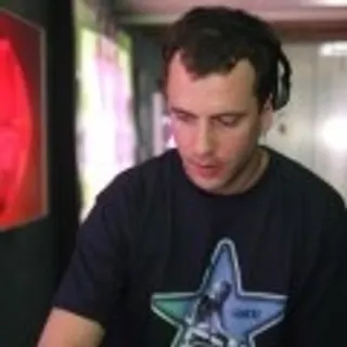 J  C D
