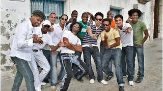 Klimax + Giraldo Piloto